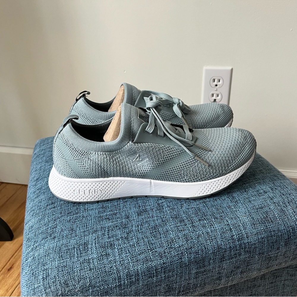 NWT Sperry 7 Seas CVO Abyss Sneakers